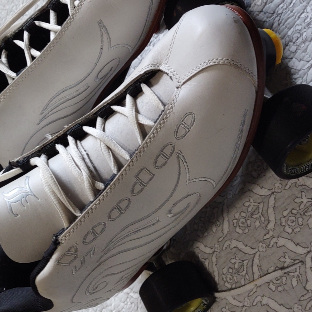 LABEDA VOODOO U-7 SPEED SKATES